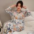 Conjunto de pijama de dos piezas de seda de hielo para mujeres de primavera-verano de 2023, lindo gato con ribete de seda para el hogar