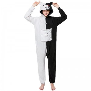 Pijama de oso blanco y negro para pareja para el invierno