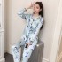 Nuevo seda de hielo Ocio pijamas Hembra para primavera Manga larga Batas grandes para damas